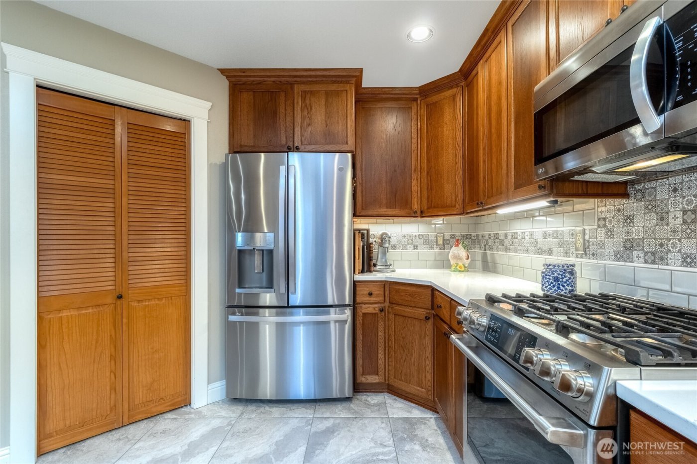 305 E Jackson Street , Dayton, WA 99328