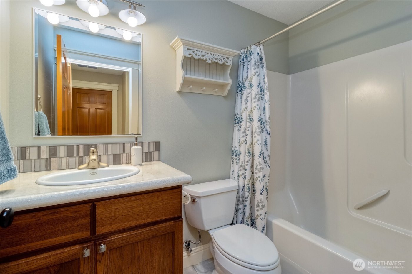 305 E Jackson Street , Dayton, WA 99328