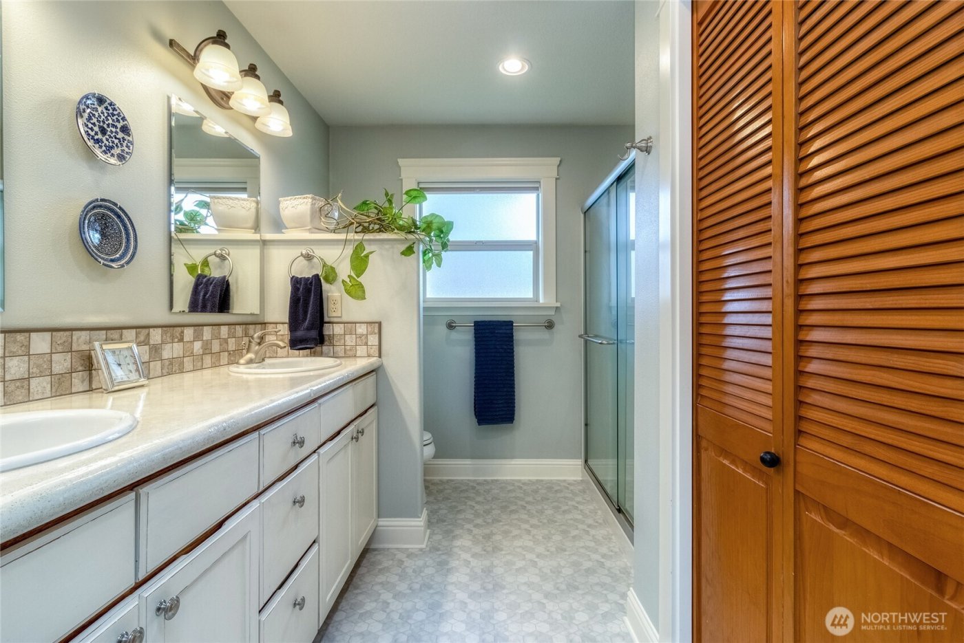 305 E Jackson Street , Dayton, WA 99328