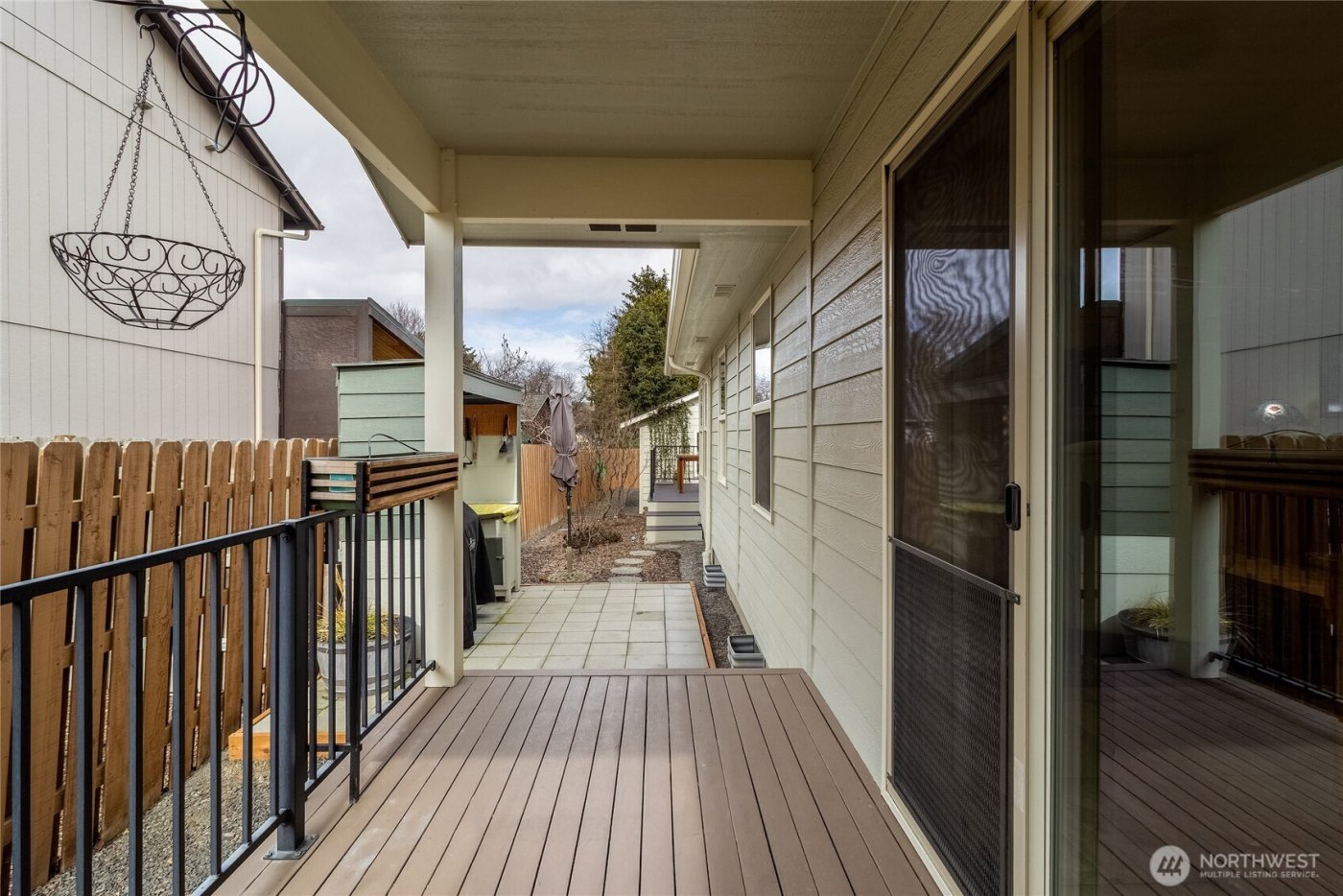 305 E Jackson Street , Dayton, WA 99328