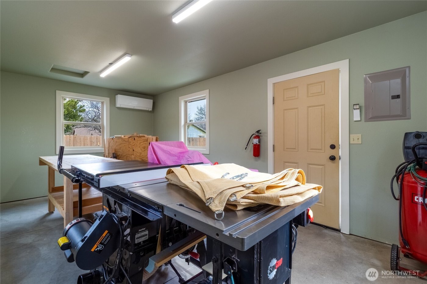 305 E Jackson Street , Dayton, WA 99328