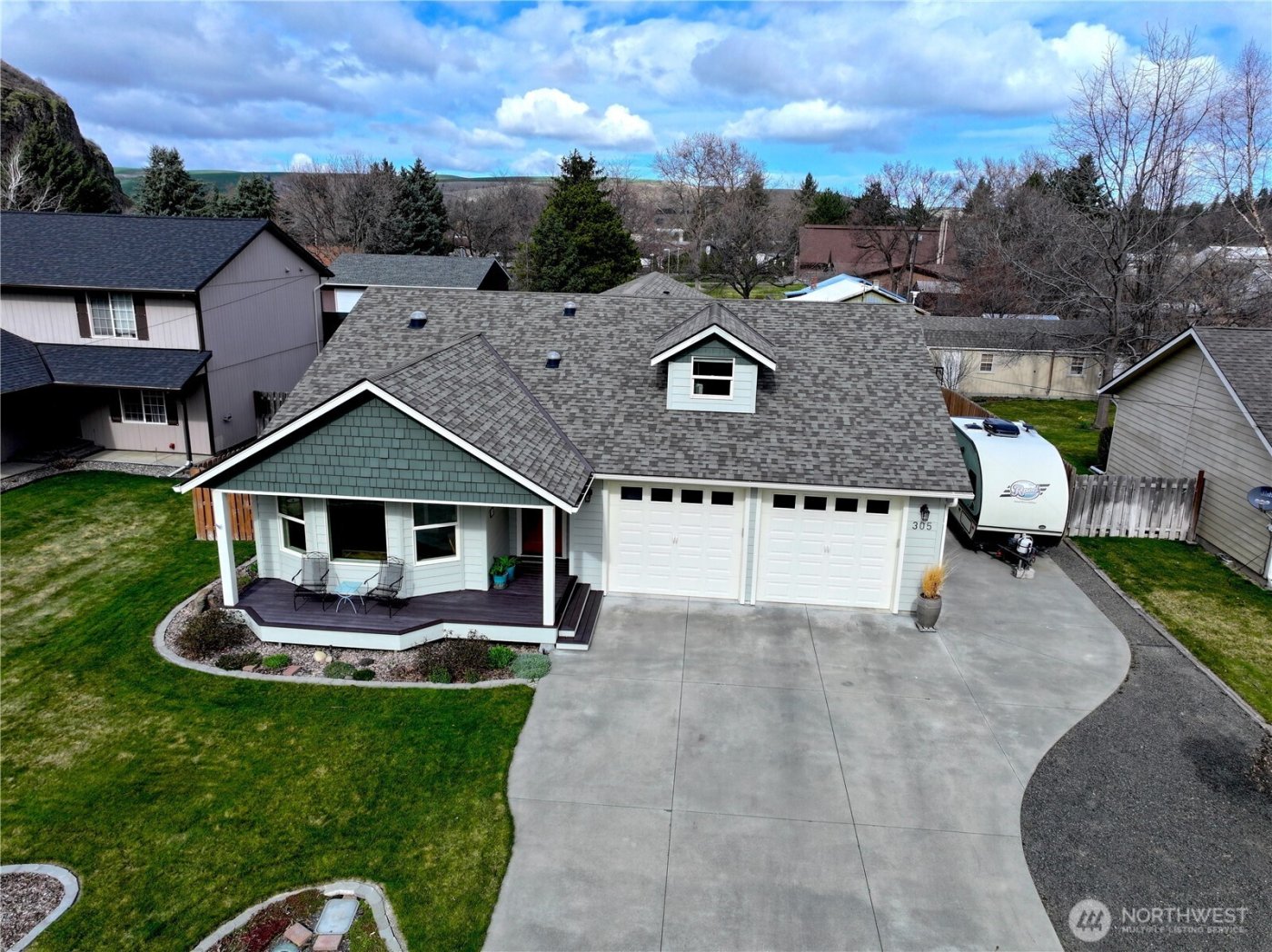 305 E Jackson Street , Dayton, WA 99328