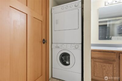 2500 W Manor Place #216, Seattle, WA 98199-2058 - Photo 42