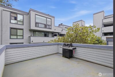 2500 W Manor Place #216, Seattle, WA 98199-2058 - Photo 45