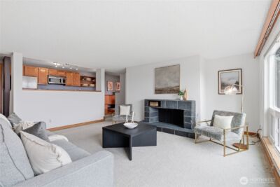 2500 W Manor Place #216, Seattle, WA 98199-2058 - Photo 4