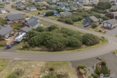 1240 Storm King Avenue SW, Ocean Shores, WA 98569 - Photo 2