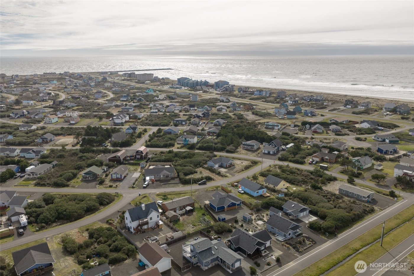 1240 Storm King Avenue SW, Ocean Shores, WA 98569