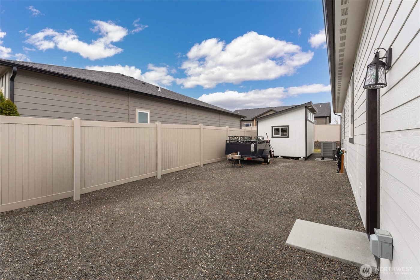 2663 7th Street SE, East Wenatchee, WA 98802