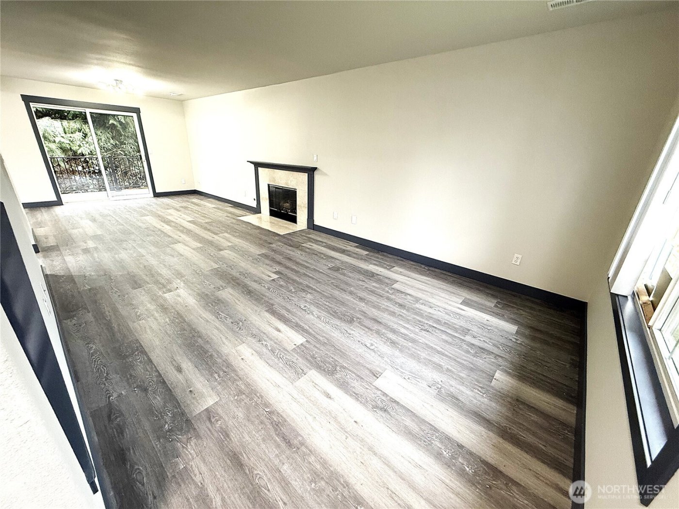 15323 31 Avenue W, Lynnwood, WA 98087