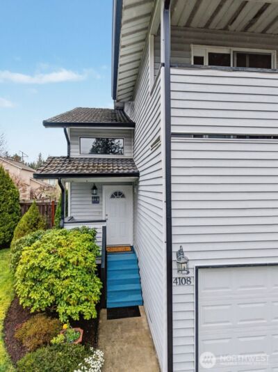 4108 NE 6th Place #2A, Renton, WA 98059 - Photo 2