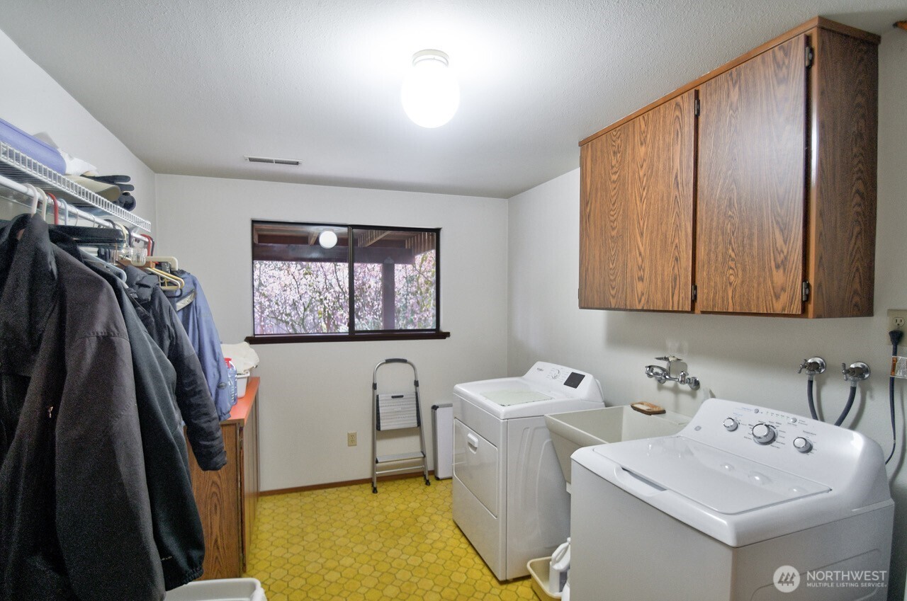 1233 Rogers Court SW, Olympia, WA 98502