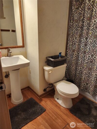616 S 63rd St , Tacoma, WA 98408 - Photo 8