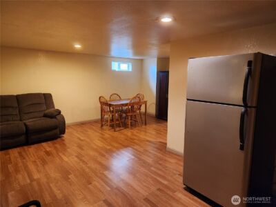 616 S 63rd St , Tacoma, WA 98408 - Photo 10