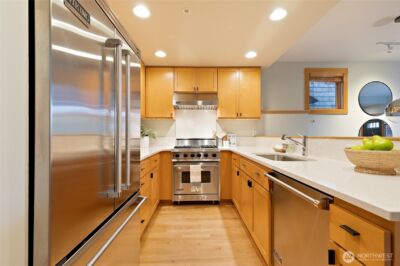 3824 Evanston Avenue N #6, Seattle, WA 98103 - Photo 8