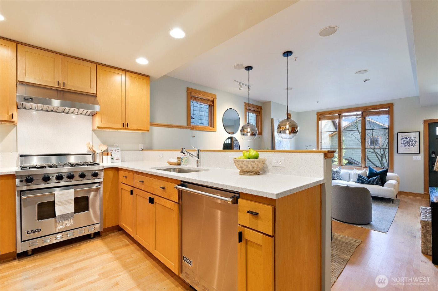 3824 Evanston Avenue N #6, Seattle, WA 98103