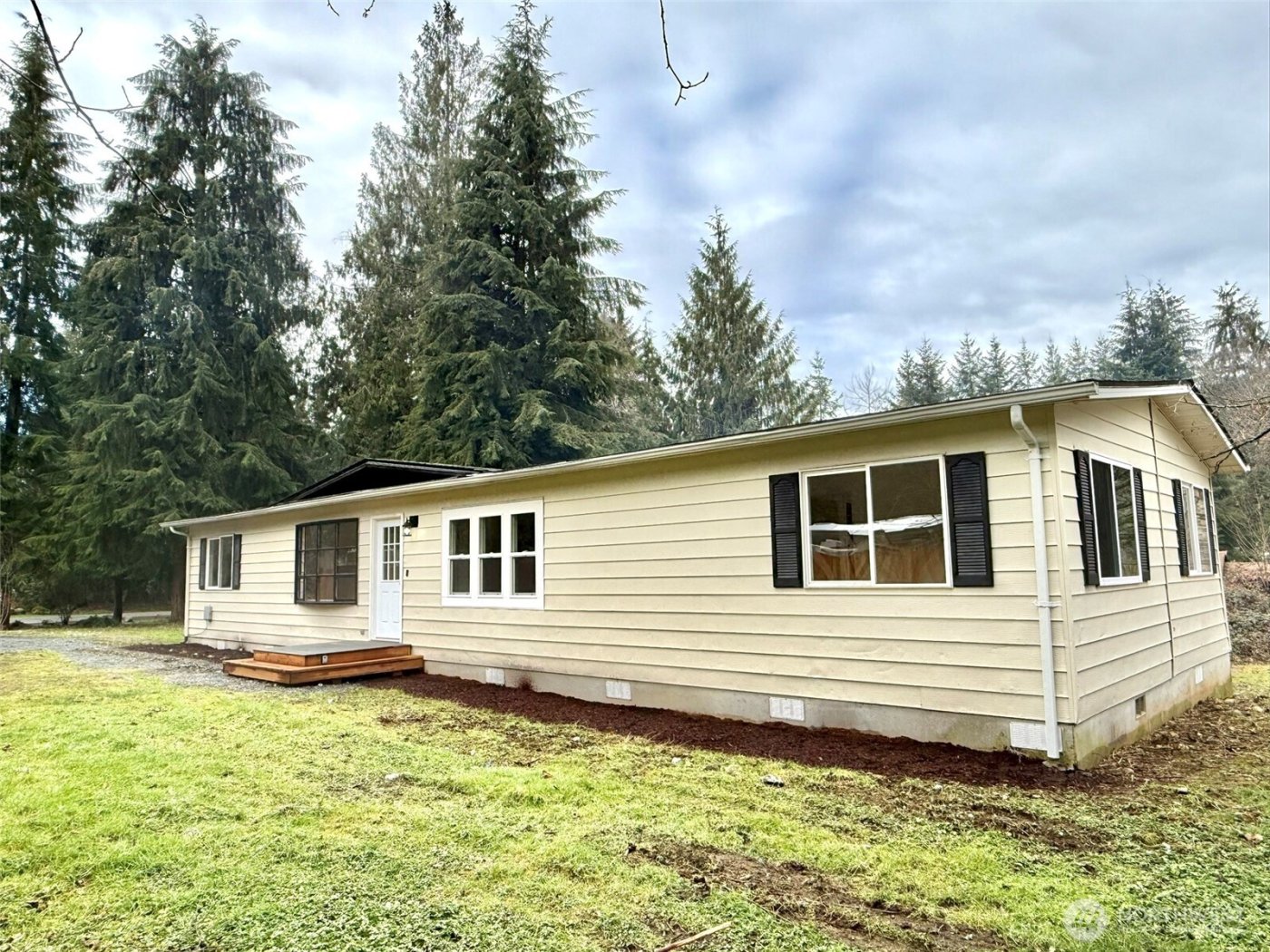 22513 S Forest Loop Road , Granite Falls, WA 98252