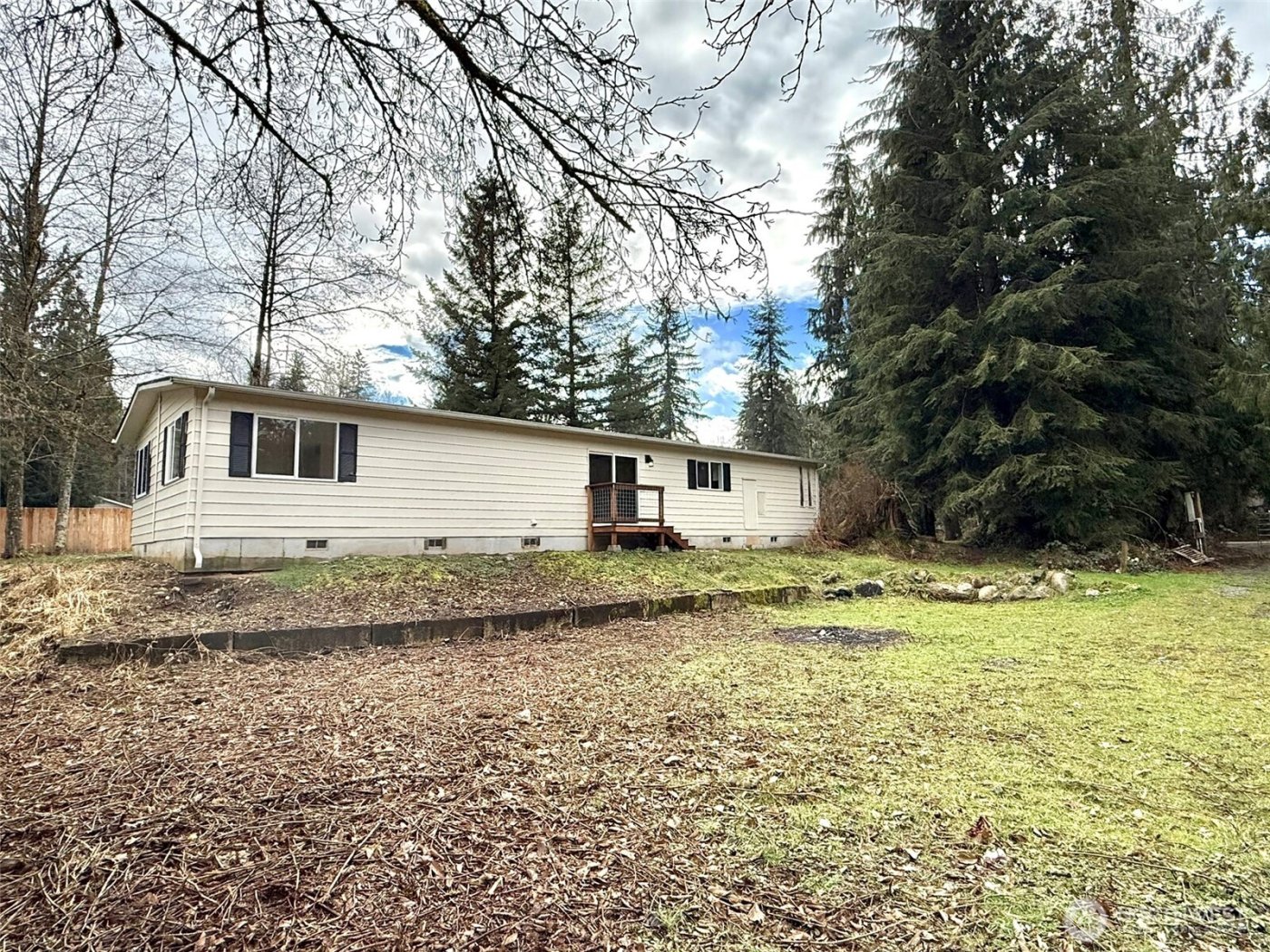 22513 S Forest Loop Road , Granite Falls, WA 98252