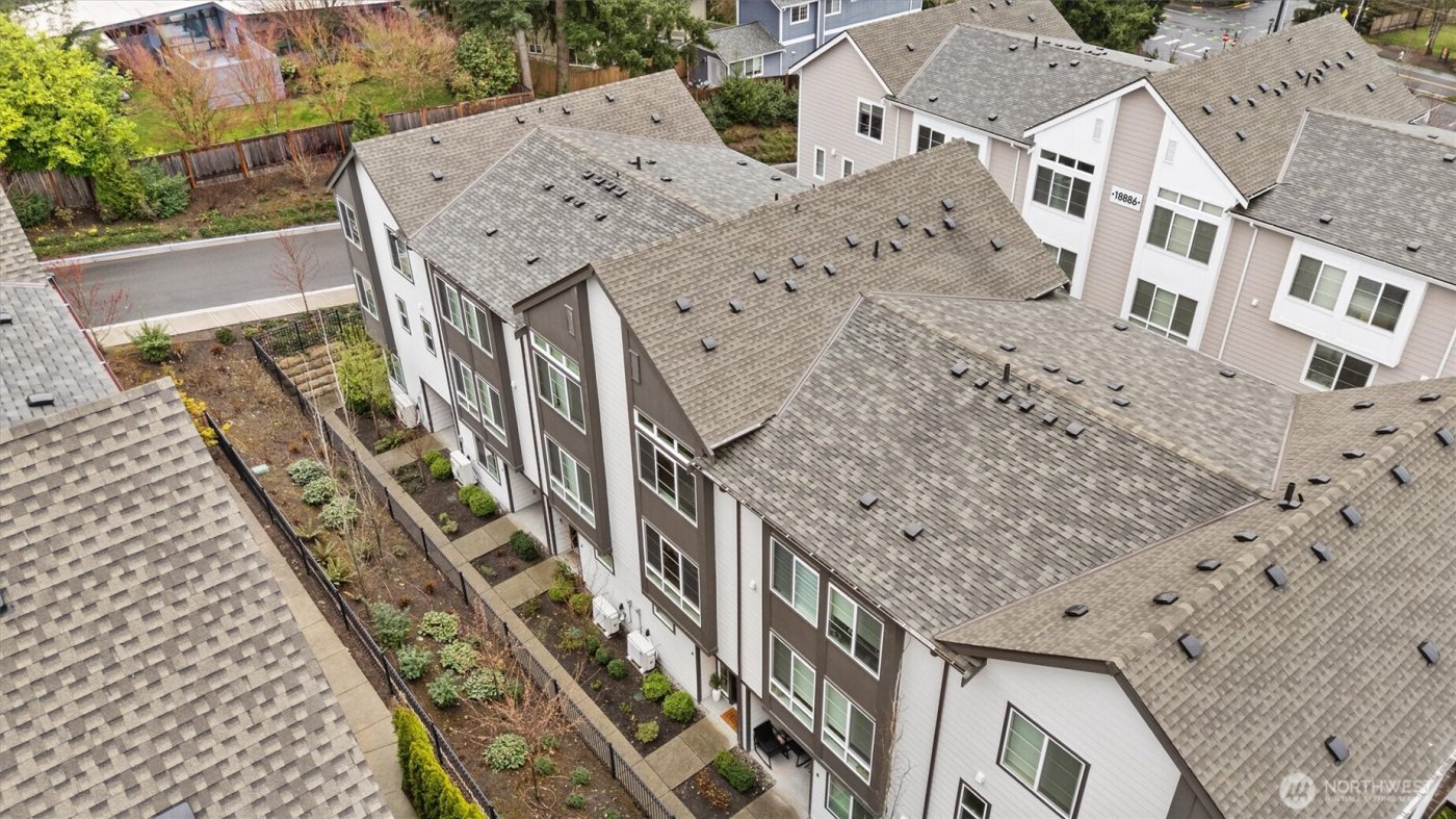 18875 67th Drive NE #4, Kenmore, WA 98028