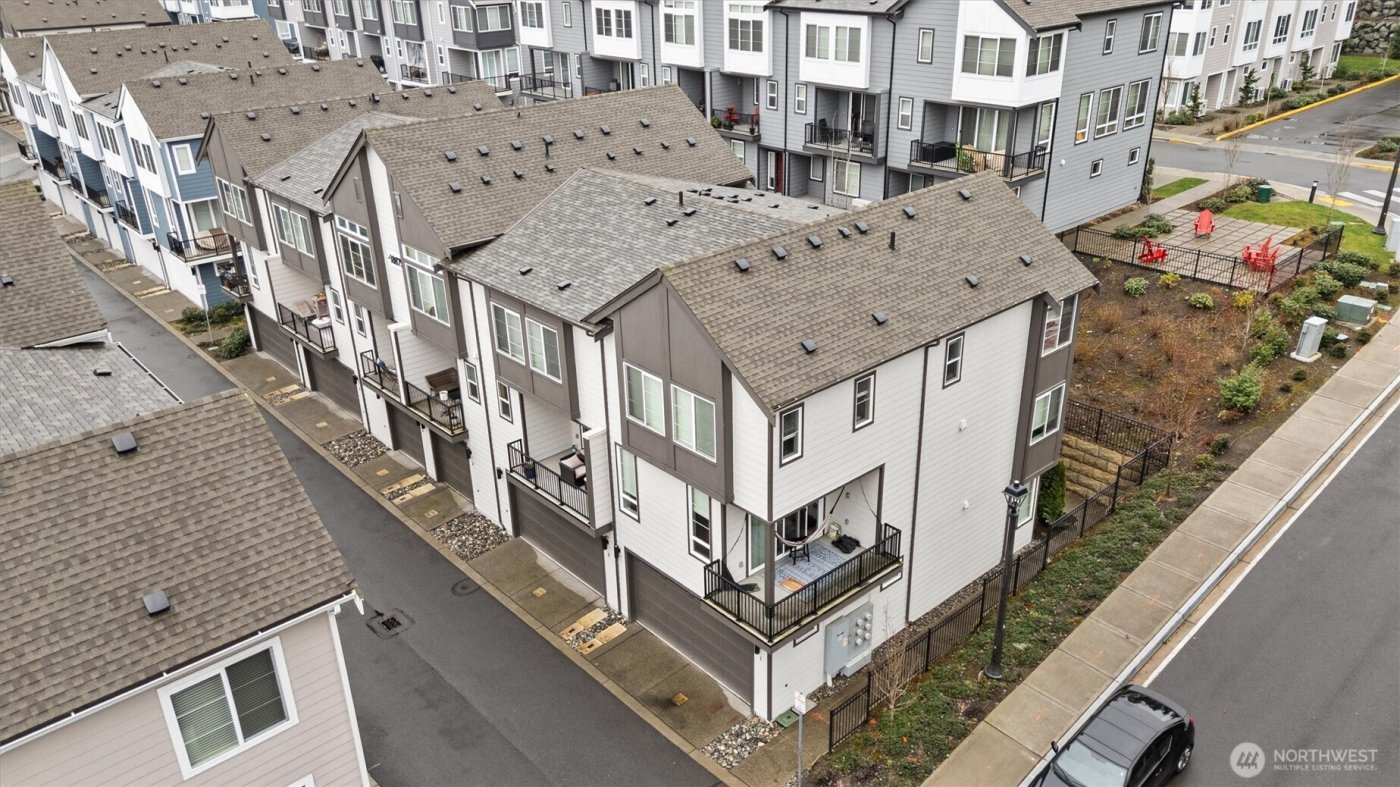 18875 67th Drive NE #4, Kenmore, WA 98028