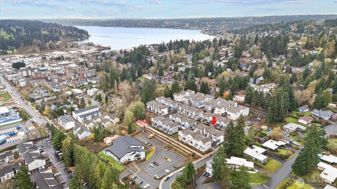 18875 67th Drive NE #4, Kenmore, WA 98028