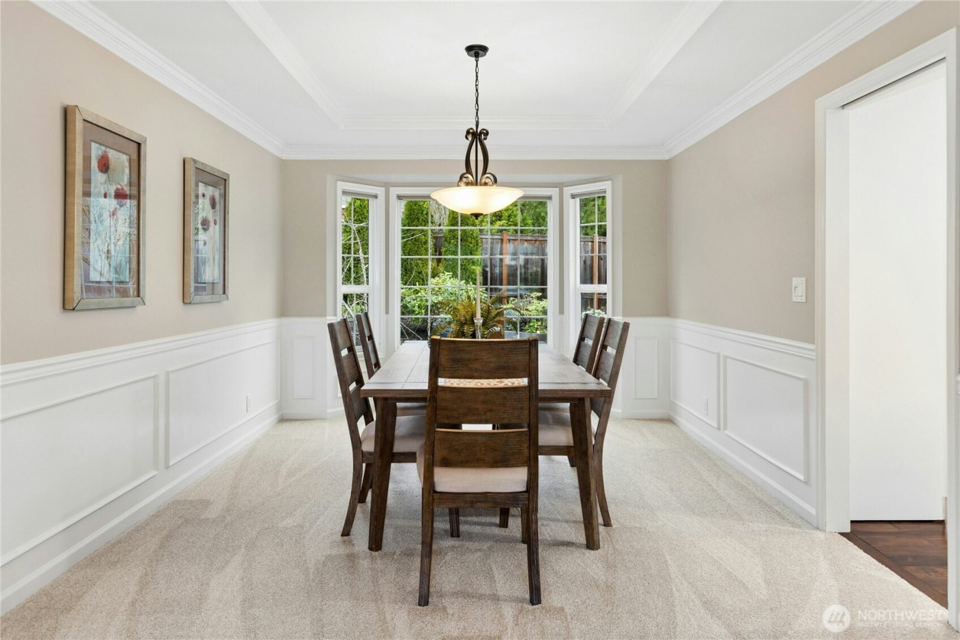 23512 NE 19th Drive , Sammamish, WA 98074-4430