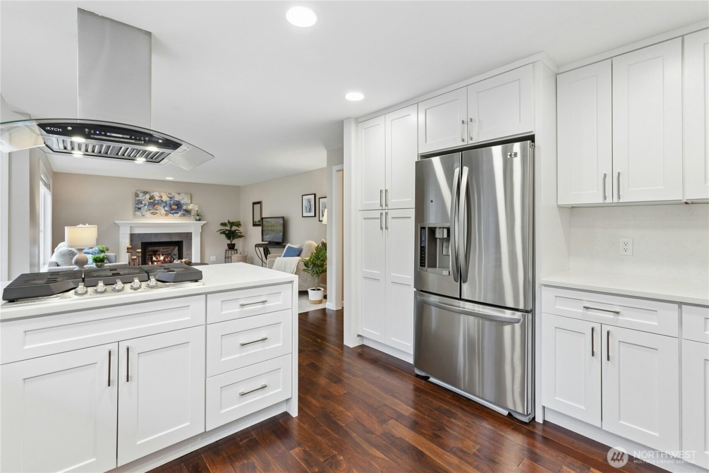 23512 NE 19th Drive , Sammamish, WA 98074-4430