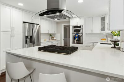 23512 NE 19th Drive , Sammamish, WA 98074-4430 - Photo 16