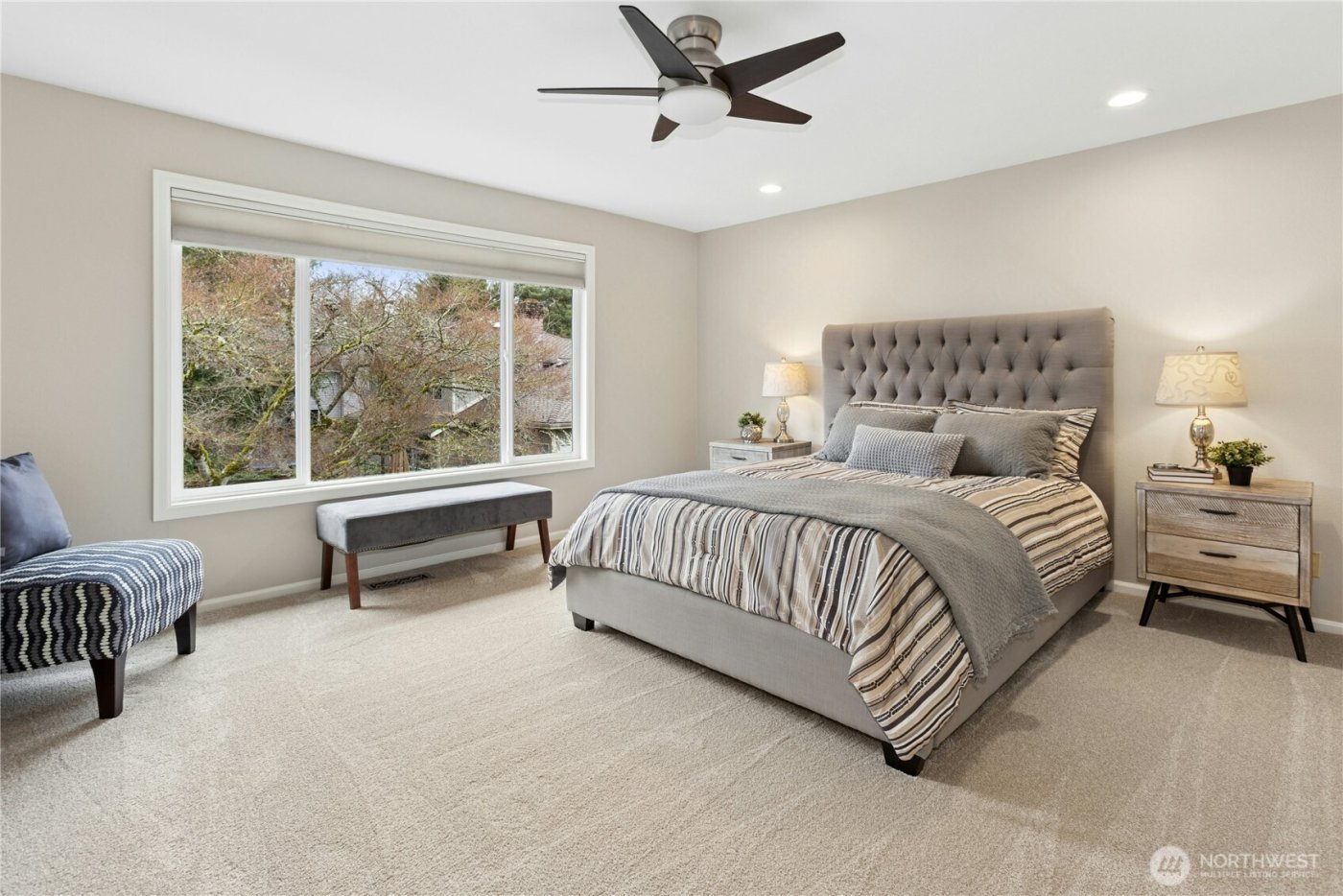 23512 NE 19th Drive , Sammamish, WA 98074-4430