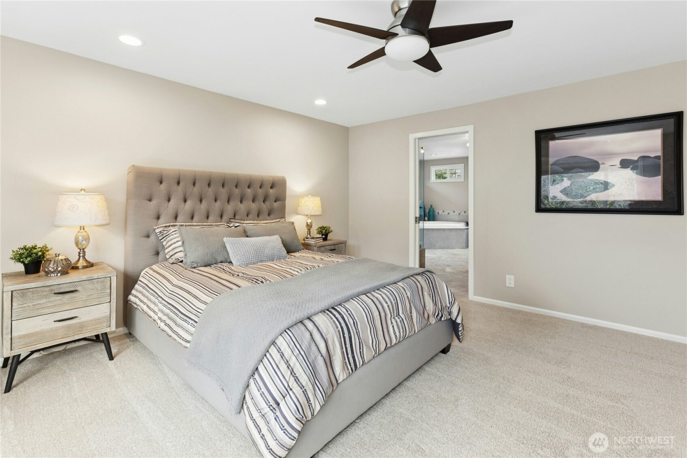 23512 NE 19th Drive , Sammamish, WA 98074-4430