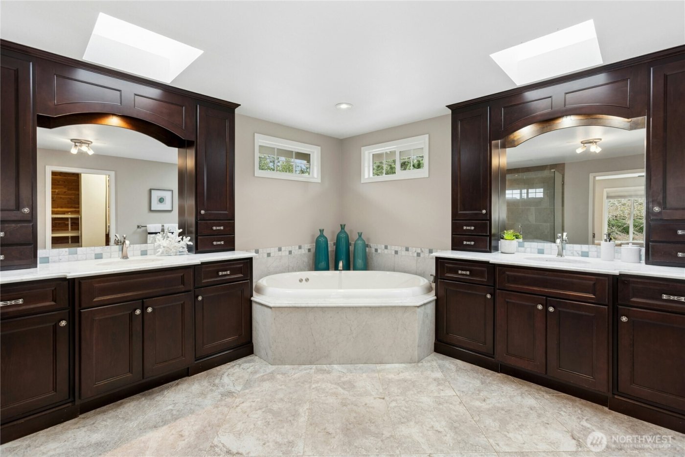 23512 NE 19th Drive , Sammamish, WA 98074-4430