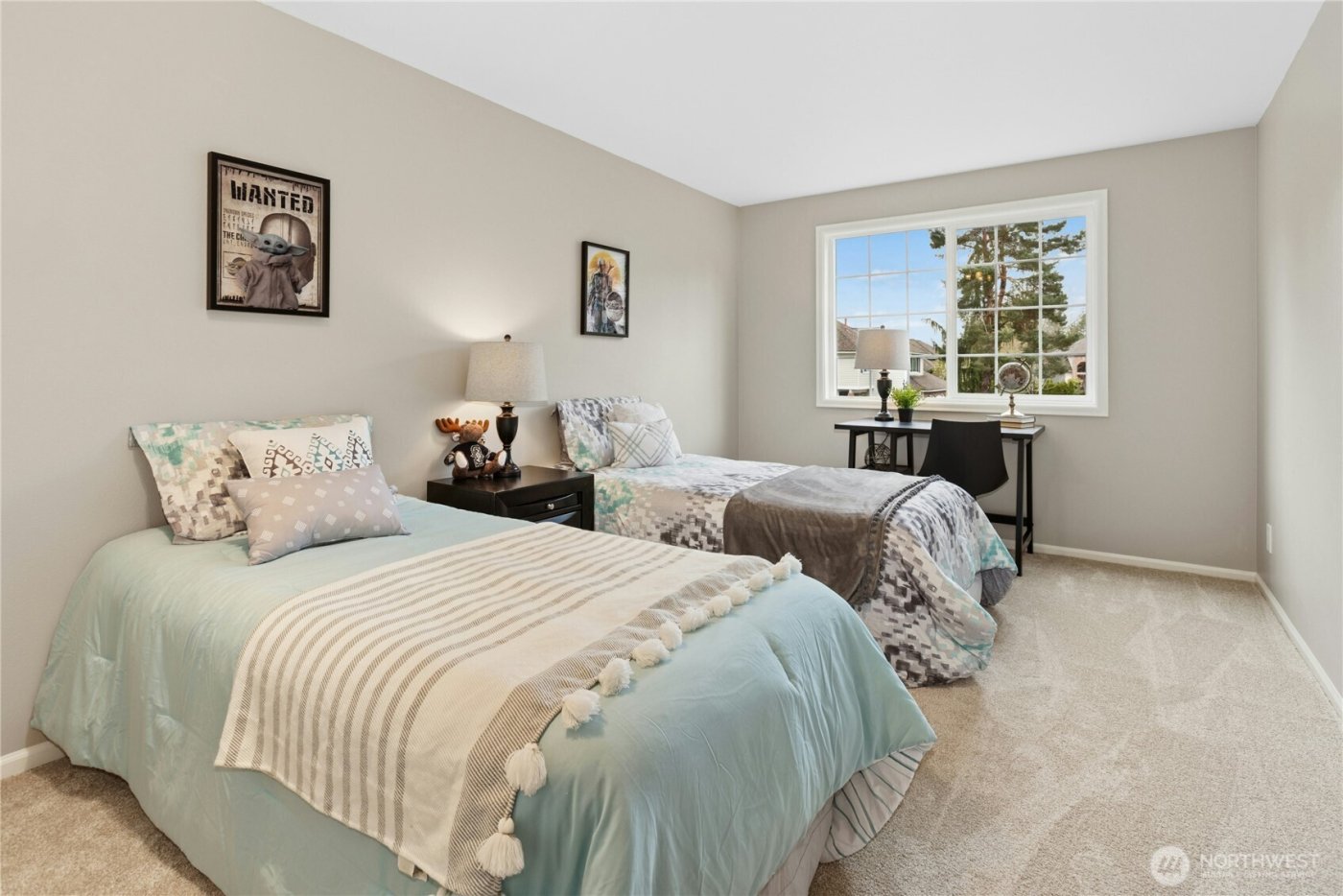 23512 NE 19th Drive , Sammamish, WA 98074-4430