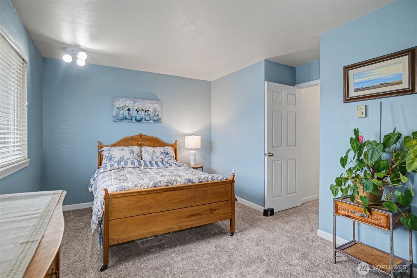 4108 NE 6th Place #2A, Renton, WA 98059