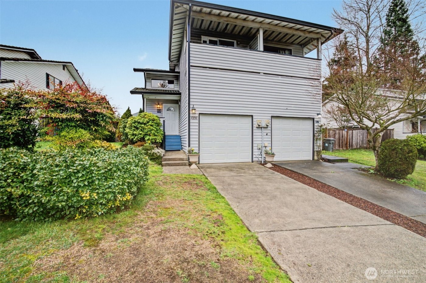 4108 NE 6th Place #2A, Renton, WA 98059