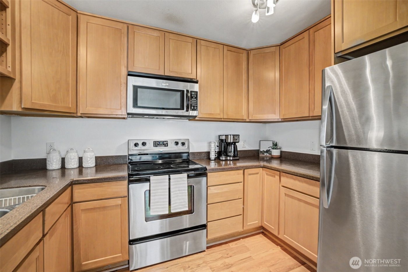 4108 NE 6th Place #2A, Renton, WA 98059