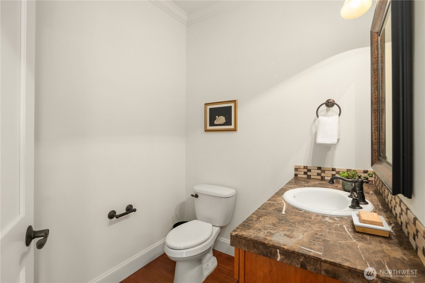 6577 102nd Avenue NE, Kirkland, WA 98033