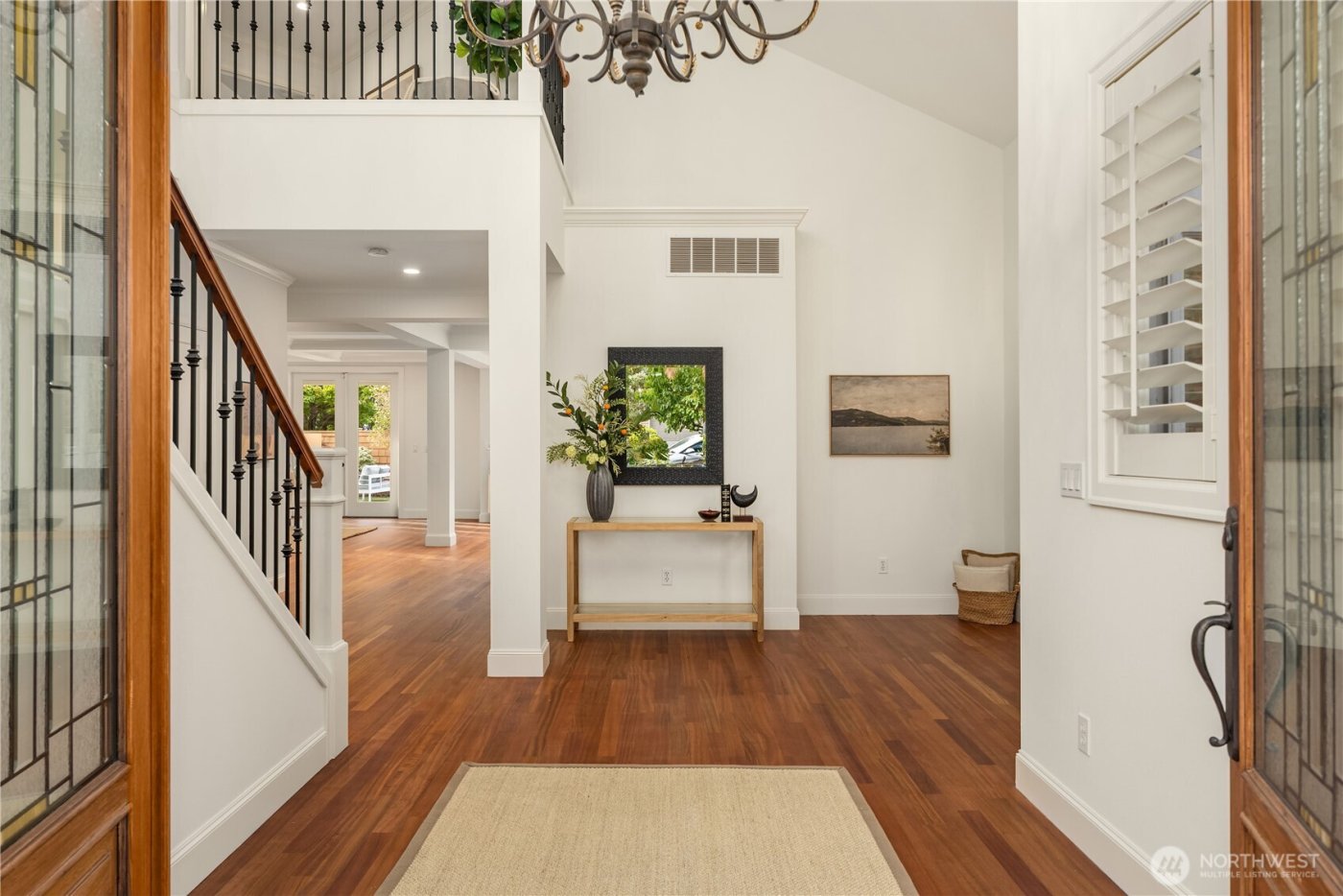 6577 102nd Avenue NE, Kirkland, WA 98033