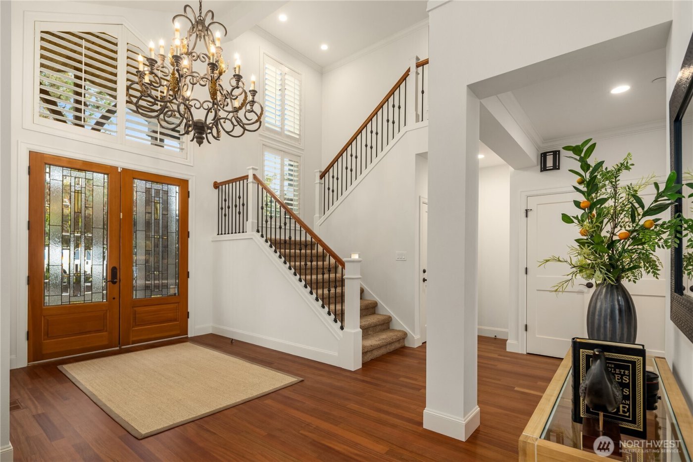 6577 102nd Avenue NE, Kirkland, WA 98033