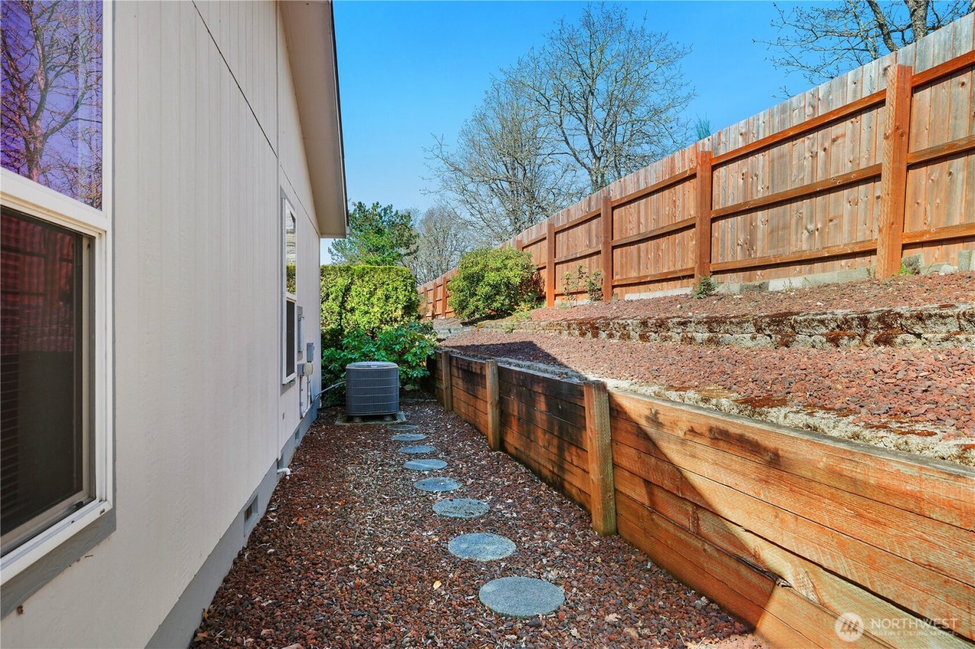 8124 18th Lane SE #142, Lacey, WA 98503