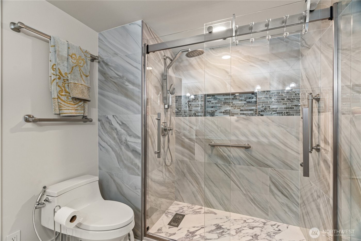 101 99th Avenue NE #101, Bellevue, WA 98004