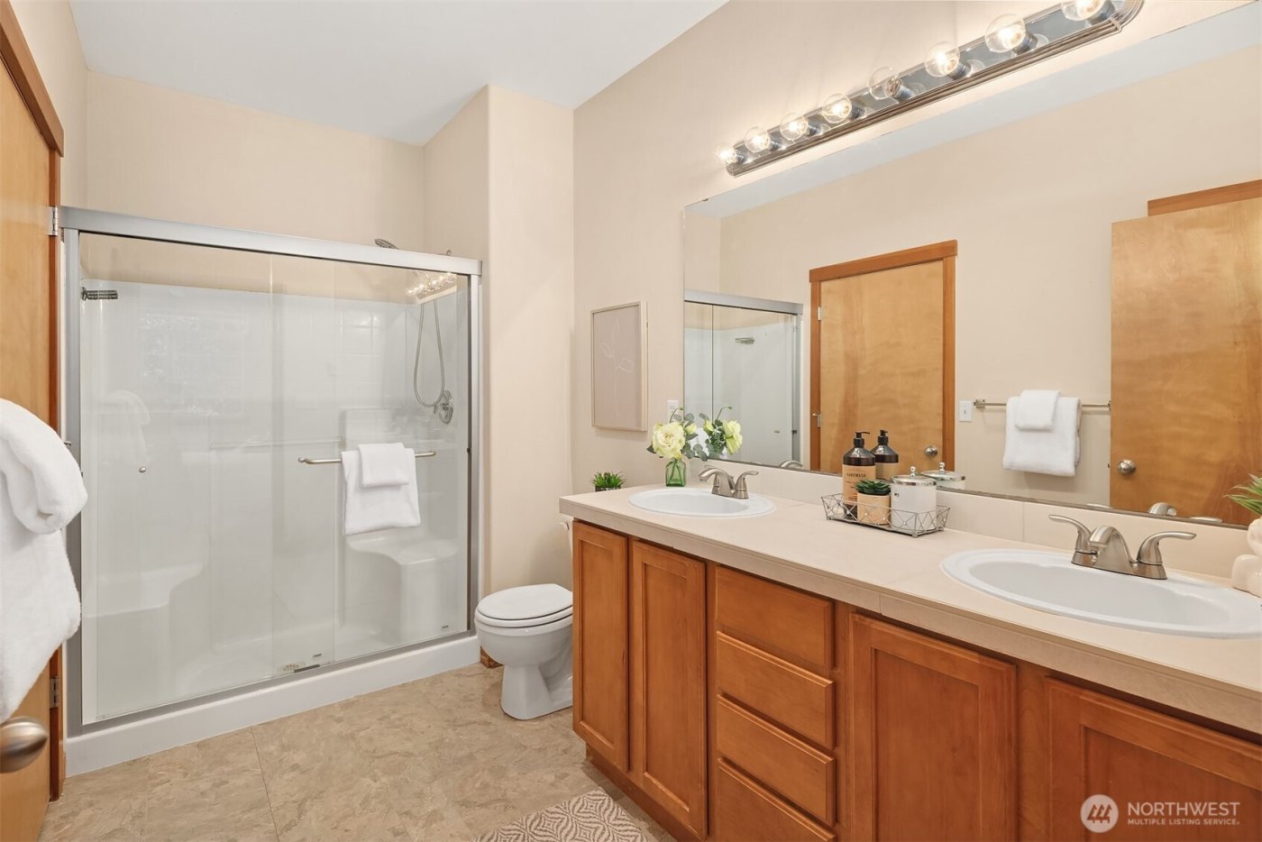 1855 Trossachs Boulevard SE #2402, Sammamish, WA 98075