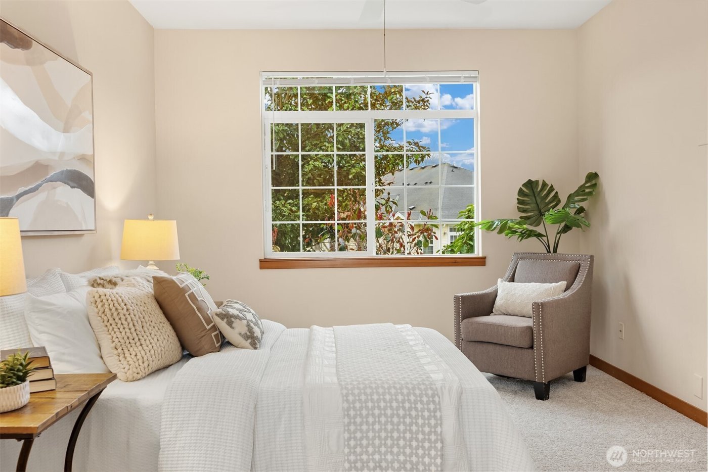 1855 Trossachs Boulevard SE #2402, Sammamish, WA 98075