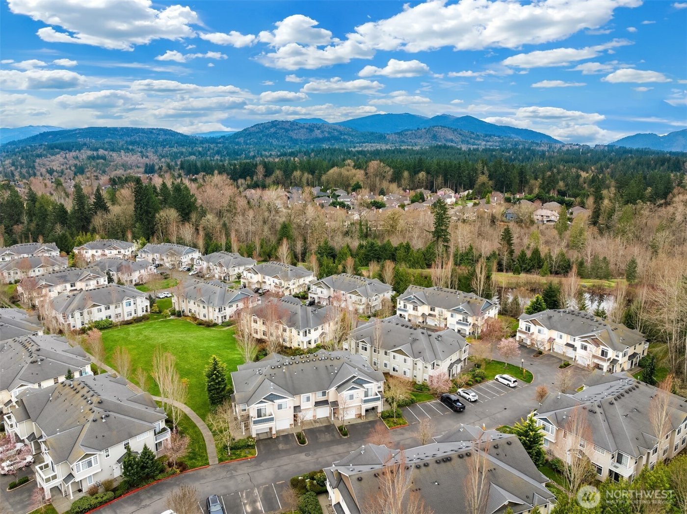 1855 Trossachs Boulevard SE #2402, Sammamish, WA 98075