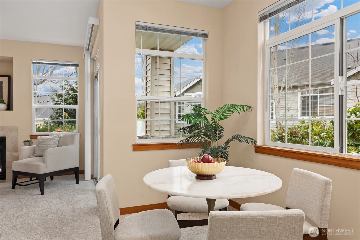 1855 Trossachs Boulevard SE #2402, Sammamish, WA 98075