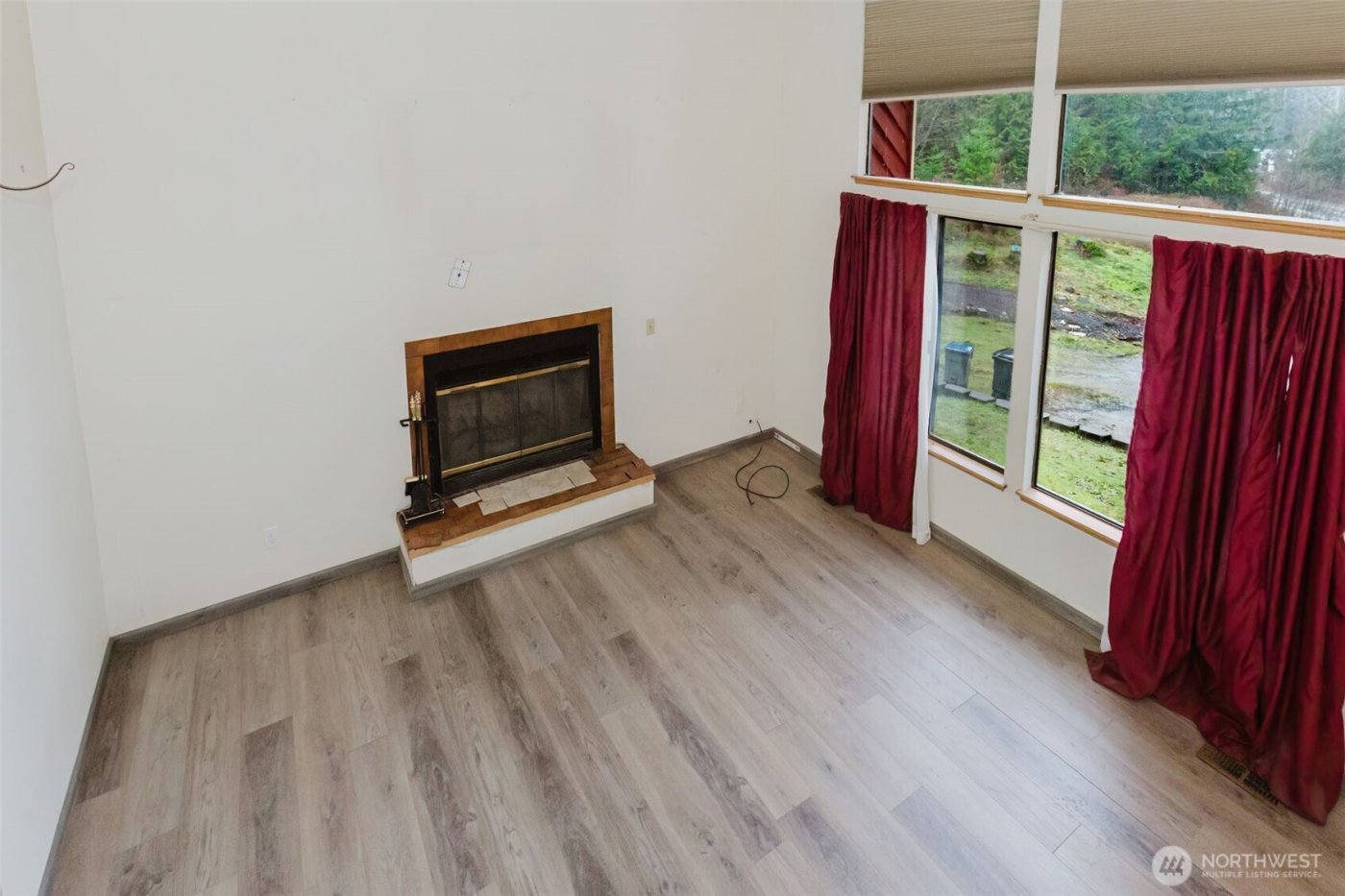 13607 W Raven Lane , Bremerton, WA 98312