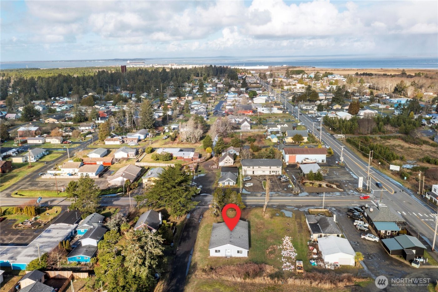 120 S Ocosta Street , Westport, WA 98595