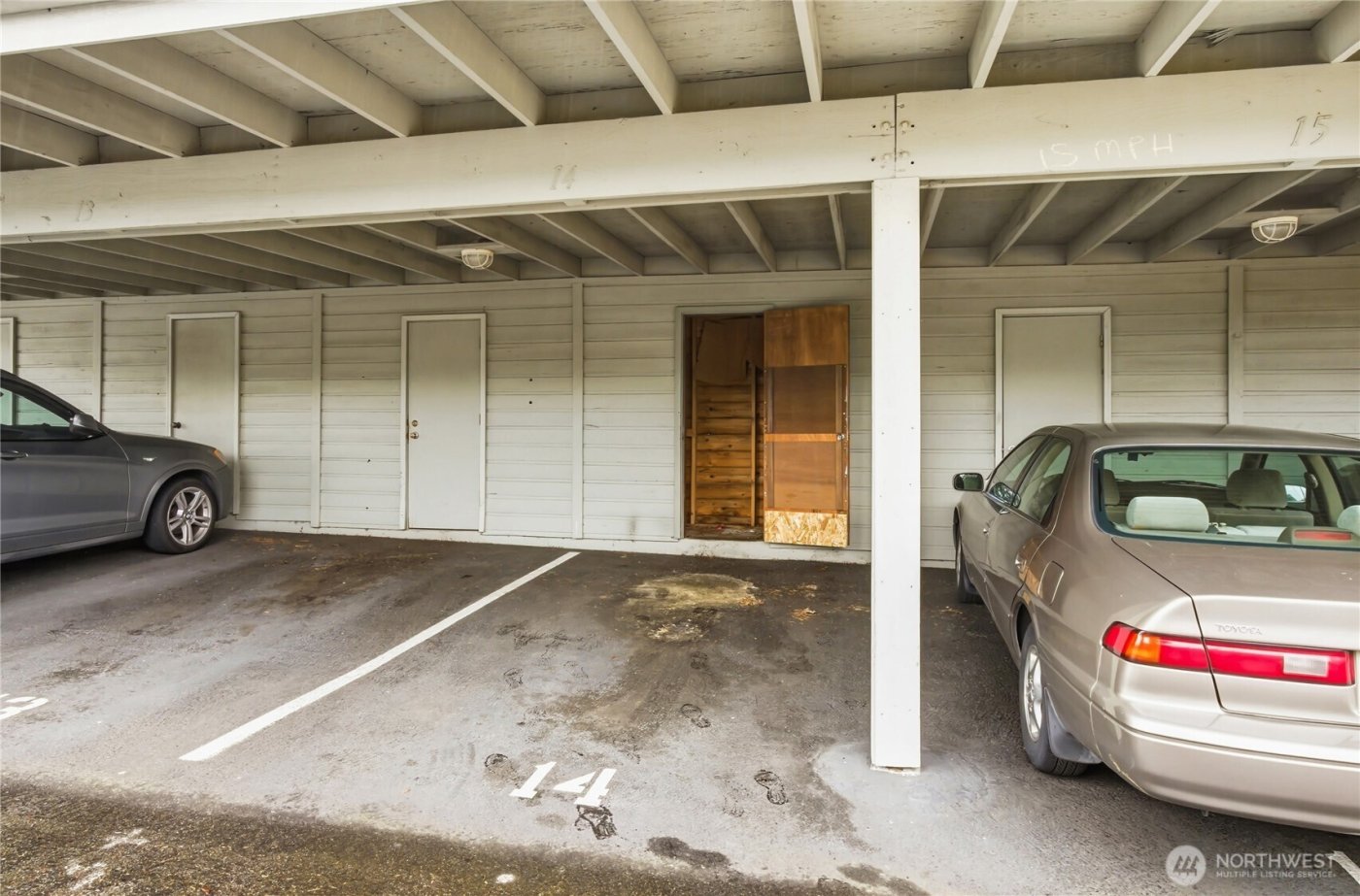 14401 SE Petrovitsky Road #B102, Renton, WA 98058