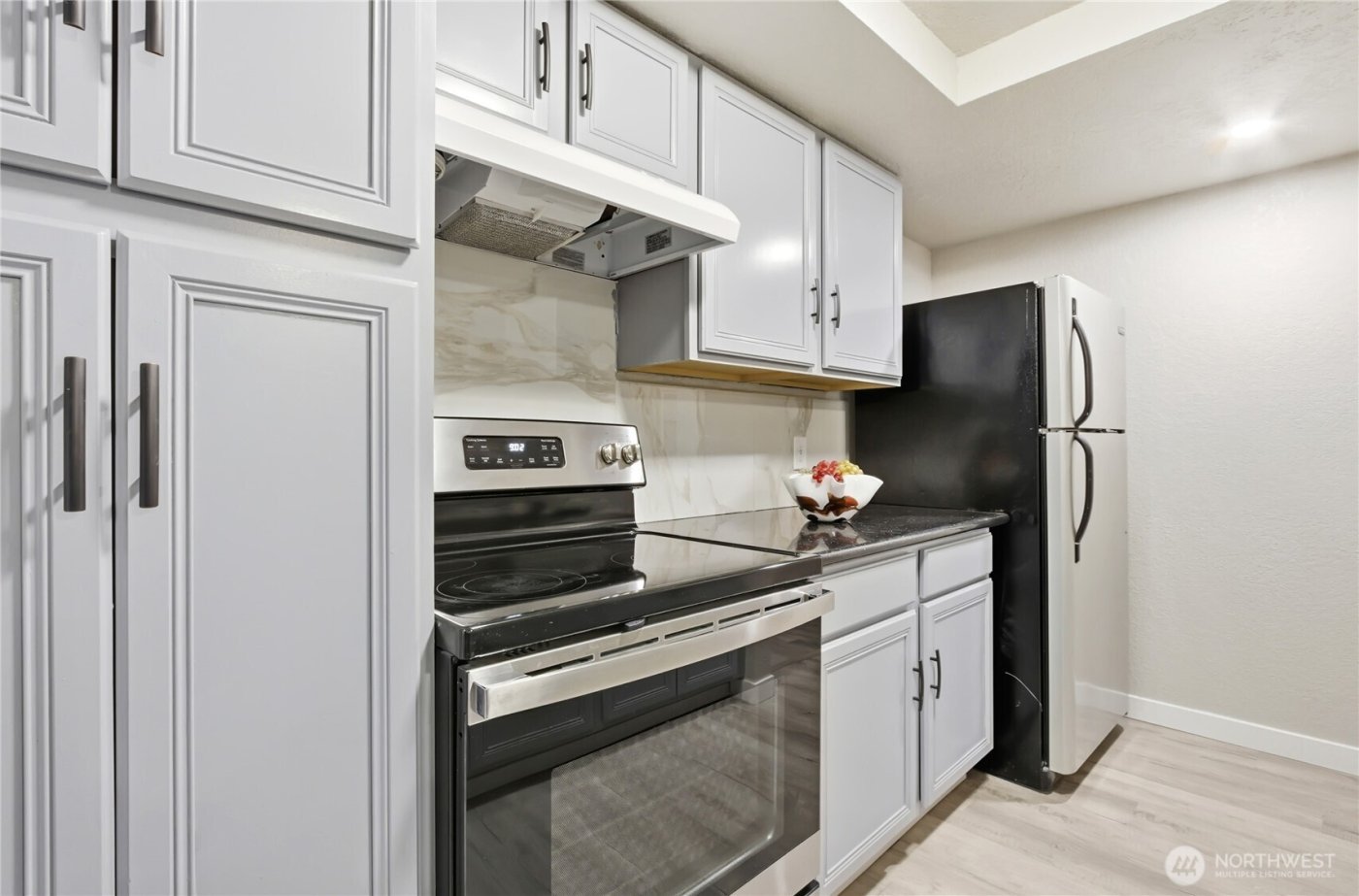 14401 SE Petrovitsky Road #B102, Renton, WA 98058