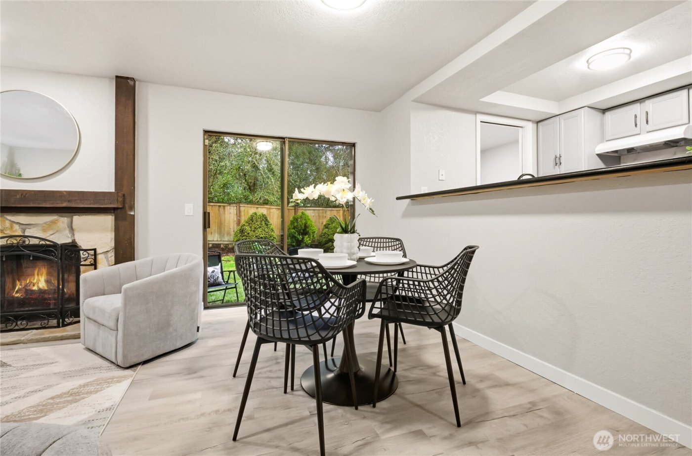 14401 SE Petrovitsky Road #B102, Renton, WA 98058