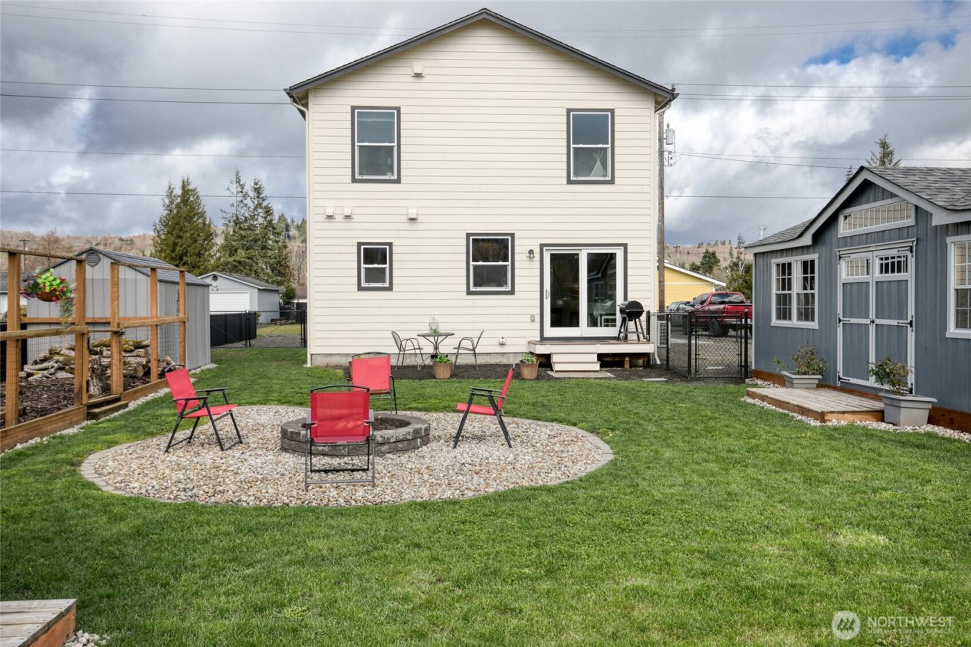 325 E Scott Street , Aberdeen, WA 98520