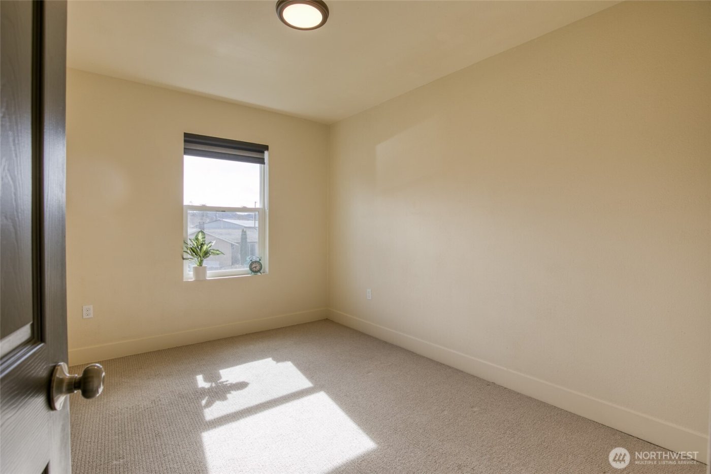 325 E Scott Street , Aberdeen, WA 98520